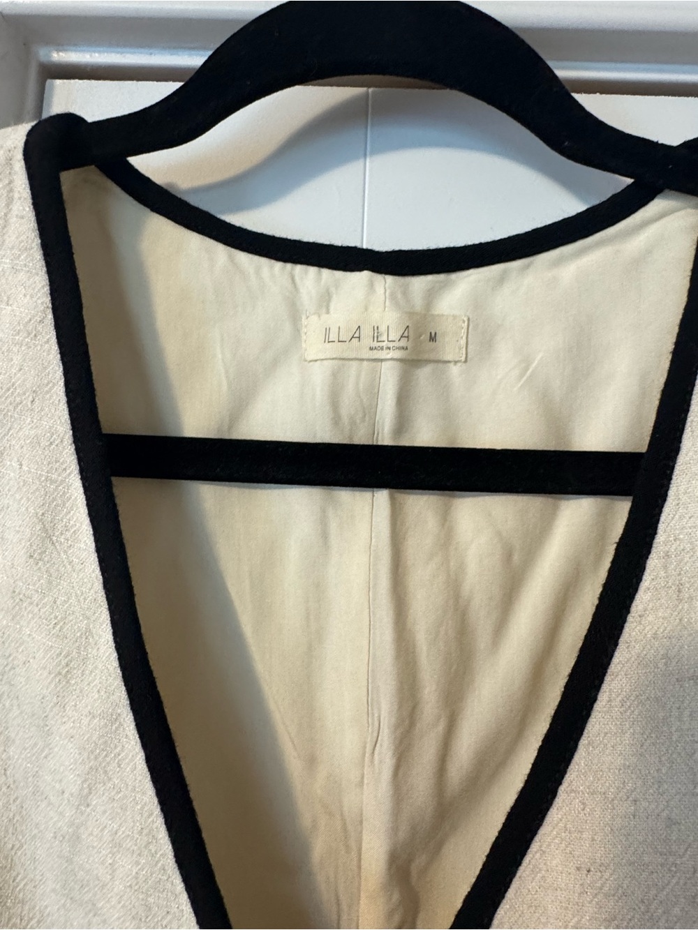 Illa Illa Linen Binding Detail Vest and Skirt - Picture 5 of 6